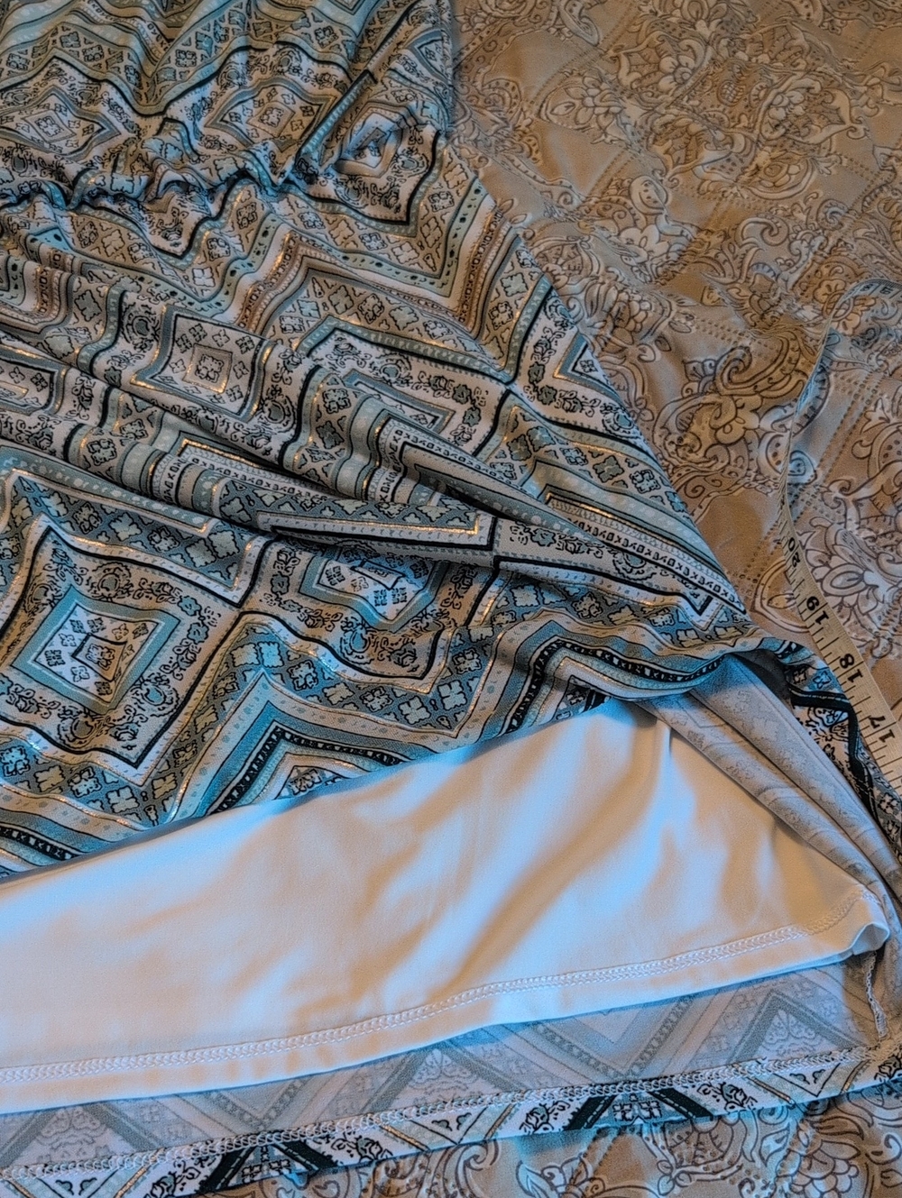 White House Black Market Blue and Cream Printed Mini Dress - Picture 5 of 8